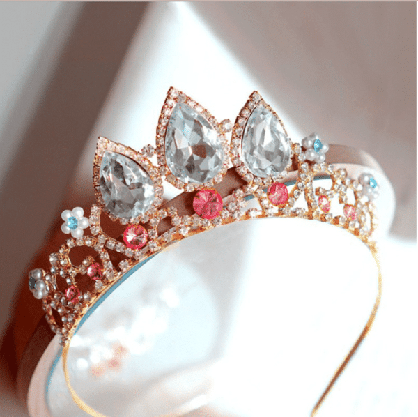 Adorn Your Little One with Elegance: Medium Princess Crown Pearl Crown - Perfect for Parties, Photos, and Baby Gift!